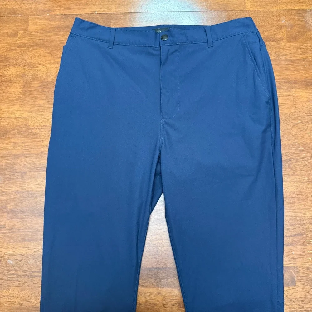 Cuts AO Jogger Mens XXL Navy Blue Performance Tech Sport of Business MB10057V